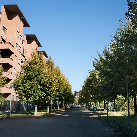 Appartement Flat With Private Garden- Direct Metro Connection To Duomo In 15 Min