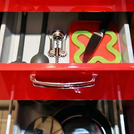 Flat With Private Garden- Direct Metro Connection To Duomo In 15 Min