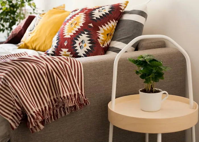 Flat With Private Garden- Direct Metro Connection To Duomo In 15 Min Apartmán