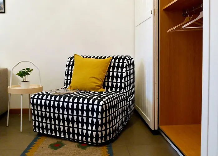 Flat With Private Garden- Direct Metro Connection To Duomo In 15 Min Apartmán