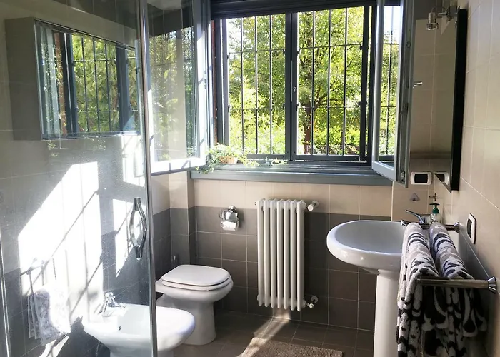 Flat With Private Garden- Direct Metro Connection To Duomo In 15 Min Milán