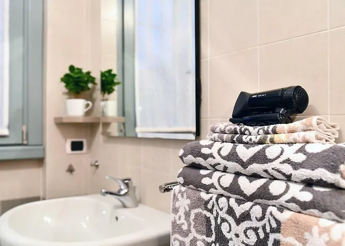 Flat With Private Garden- Direct Metro Connection To Duomo In 15 Min Apartmán *