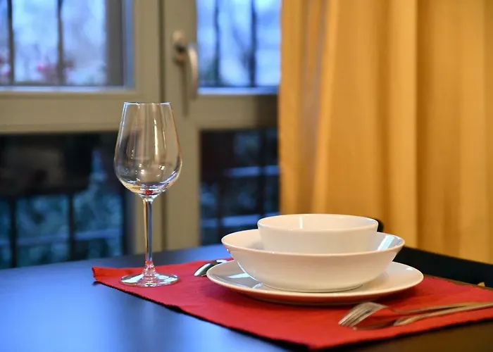 Flat With Private Garden- Direct Metro Connection To Duomo In 15 Min * Milán